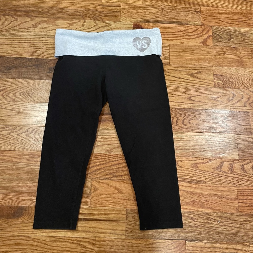 Victoria secret cropped yoga legging